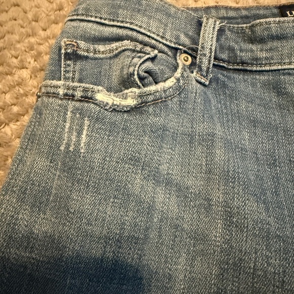 💙 Lucky Brand Sienna Slim Boyfriend Jeans Size 4 / 27 | Light Wash | Distressed - Picture 7 of 12